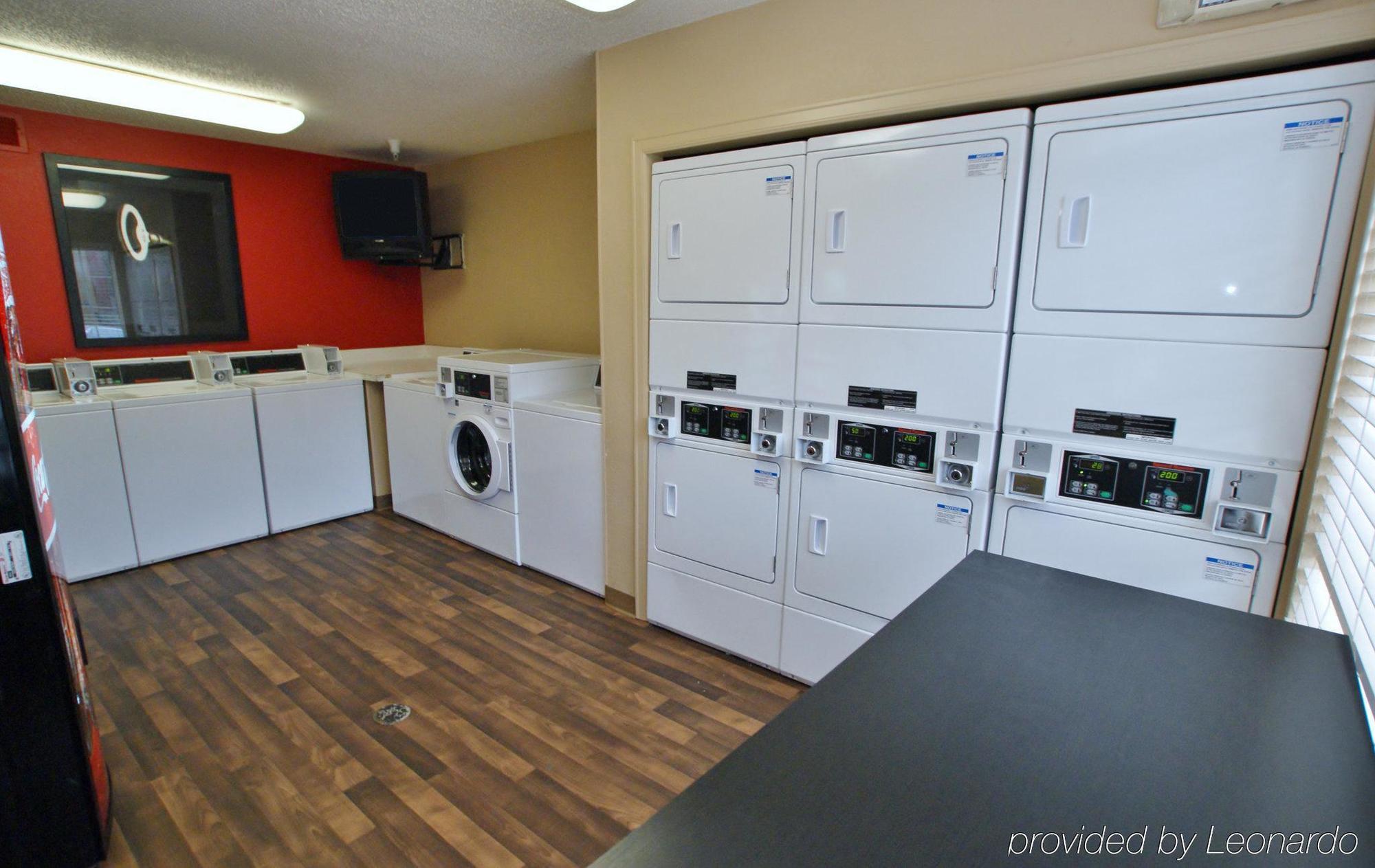 Extended Stay America Select Suites - Washington, Dc - Sterling - Dulles Екстериор снимка